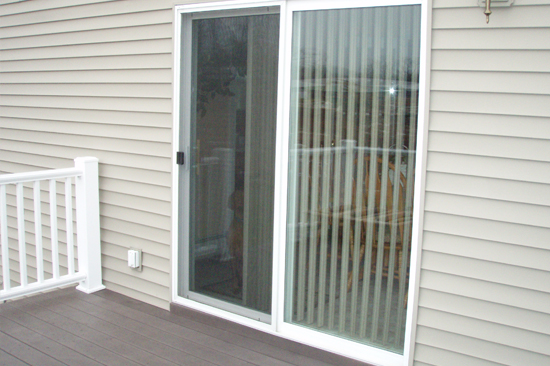 Plantation-screen-door-repair